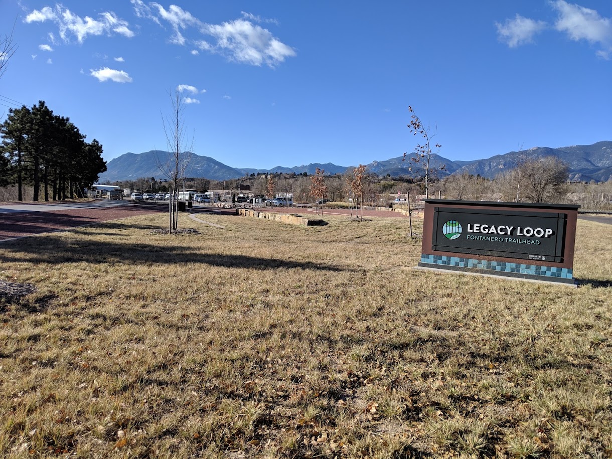 Legacy Plaza - Gateway to Legacy Loop
