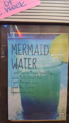 Liquor Store «Ice House Liquor», reviews and photos, 201 N Wickham St, Alvord, TX 76225, USA