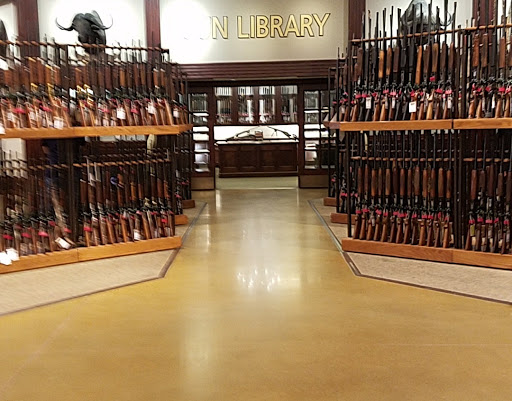 Outlet Mall «St. Louis Outlet Mall», reviews and photos, 5555 St.Louis Mills Blvd, Hazelwood, MO 63042, USA