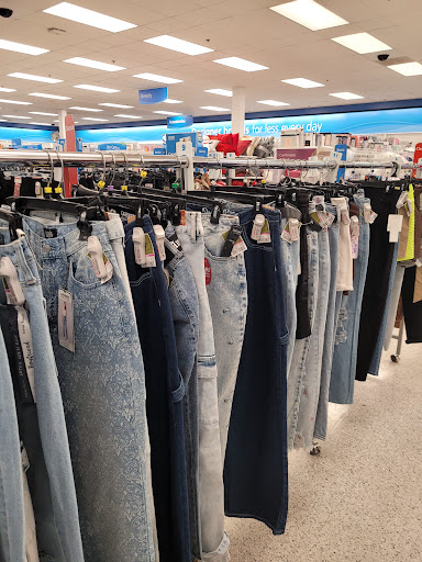 Clothing Store «Ross Dress for Less», reviews and photos, 2005 14th Ave SE, Albany, OR 97322, USA