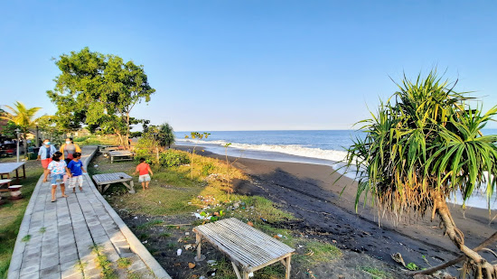 Yeh Malet Beach
