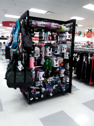 Department Store «T.J. Maxx and HomeGoods», reviews and photos, 649 Broadway, Bangor, ME 04401, USA