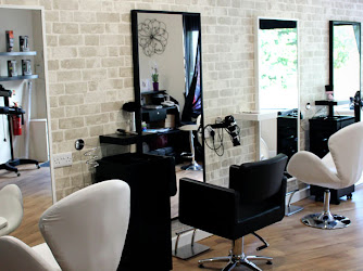 Angels Hair & Beauty Salon