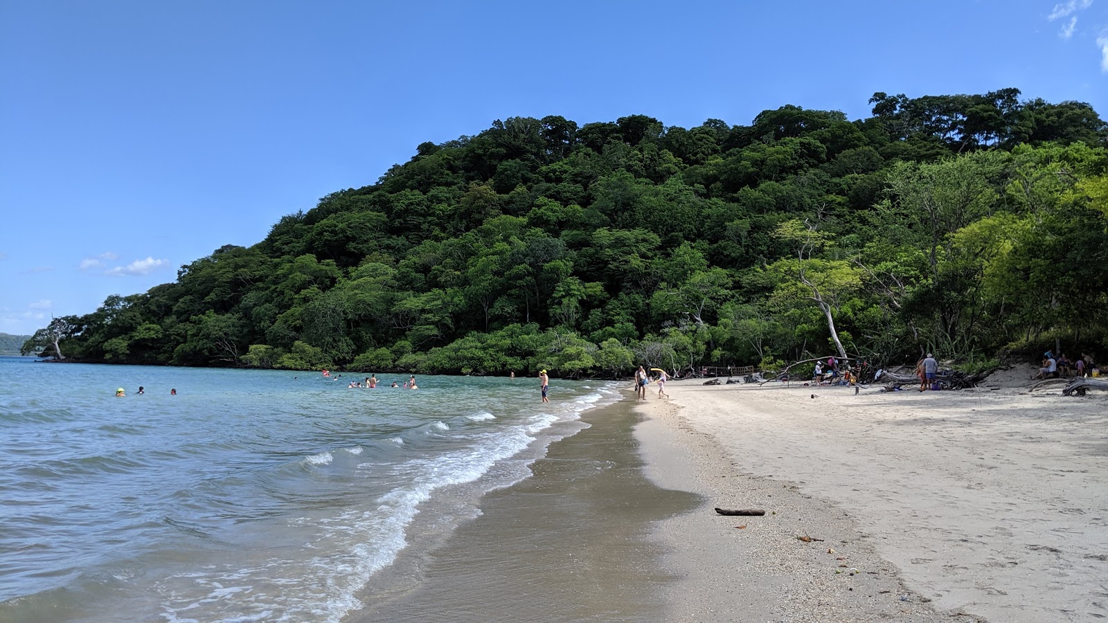 Foto av Nacascolo beach med turkos rent vatten yta
