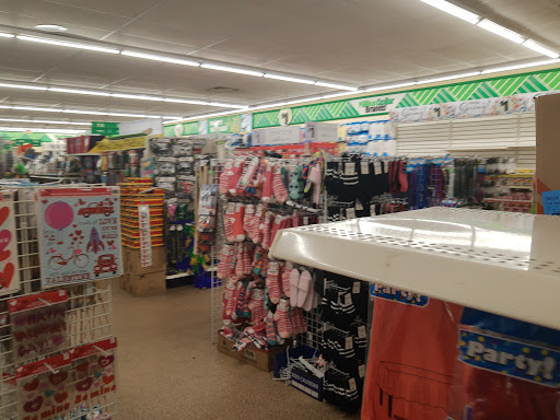 Dollar Store «Dollar Tree», reviews and photos, 21800 Towncenter Plaza #237, Sterling, VA 20164, USA