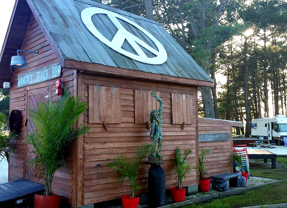 Woody's Serious Food 23336