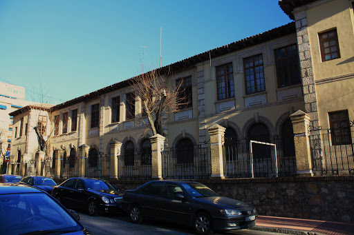 Public School Ramón y Cajal, Institución educativa pública en Cuenca,Cuenca