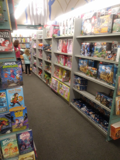 Book Store «Bookstar», reviews and photos, 12136 Ventura Blvd, Studio City, CA 91604, USA
