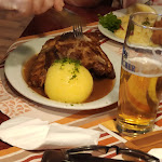 Photo n°3 de l'avis de Race.l fait le 17/07/2022 à 20:50 sur le  Hallerschlößchen - Melanie & Bernd Distler à Lauf an der Pegnitz