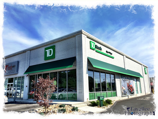 TD Bank in Auburn, Massachusetts