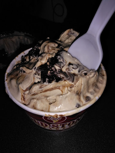Ice Cream Shop «Cold Stone Creamery», reviews and photos, 3201 St Paul St F, Baltimore, MD 21218, USA