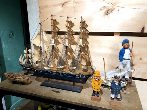 Thrift Store «City Opera Thrift Shop», reviews and photos