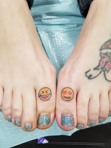 Tattoo Shop «No Hard Feelings Tattoo Gallery», reviews and photos, 10331 W Sample Rd, Coral Springs, FL 33065, USA