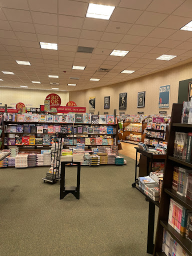 Barnes & Noble image