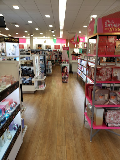 Hair Salon «Ulta Beauty», reviews and photos, 103 N Cattlemen Rd, Sarasota, FL 34232, USA