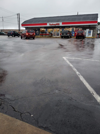 Convenience Store «Turkey Hill Minit Market», reviews and photos, 101 S Lehigh Ave, Frackville, PA 17931, USA
