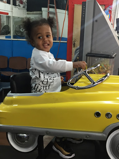 Barber Shop «SpotLight Barber Shop», reviews and photos, 2673 N Buffum St, Milwaukee, WI 53212, USA