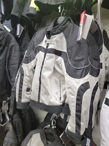 Motorcycle Parts Store «Cycle Gear», reviews and photos, 2052 Lincoln Hwy, Edison, NJ 08817, USA