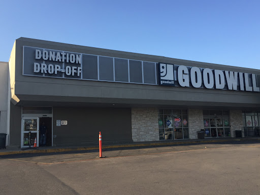 Thrift Store «Goodwill», reviews and photos