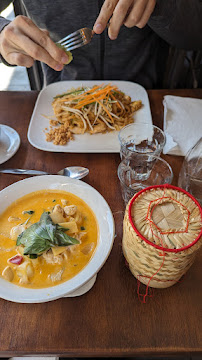 Soupe du Restaurant thaï Makinne Bar et Restaurant à Paris - n°9