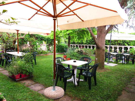 Photo hôtels Bar, Pizzeria, Albergo Al Cervo 33086 Montereale Valcellina