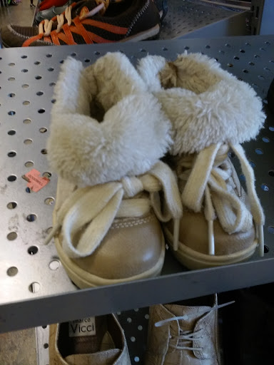 Thrift Store «Goodwill Store & Donation Center», reviews and photos