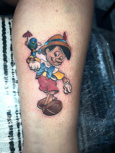 Explore brain tattoo ideas, creative tattoo ideas in Spring, available at Skin Stories Tat2