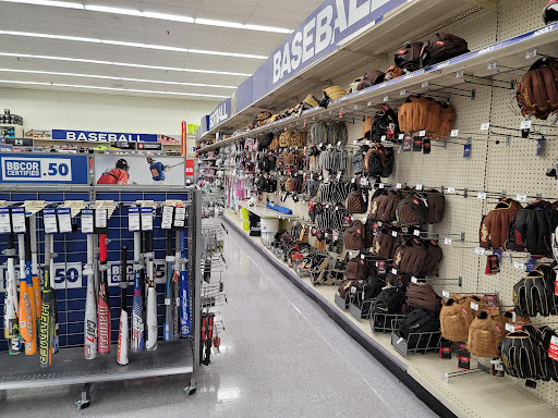 Sporting Goods Store «Academy Sports + Outdoors», reviews and photos, 1101 W Arbrook Blvd, Arlington, TX 76015, USA