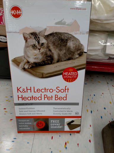 Pet Supply Store «Petco Animal Supplies», reviews and photos, 1018 Mt Prospect Plaza, Mt Prospect, IL 60056, USA