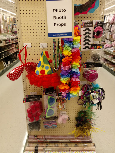 Craft Store «Hobby Lobby», reviews and photos, 13050 Riverdale Dr NW, Coon Rapids, MN 55448, USA