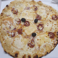 Plats et boissons du Pizzeria Halt'o pizz à Cappelle-Brouck - n°5