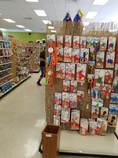 Pet Supply Store «Pet Club #128 Encanto», reviews and photos, 520 W McDowell Rd, Phoenix, AZ 85003, USA