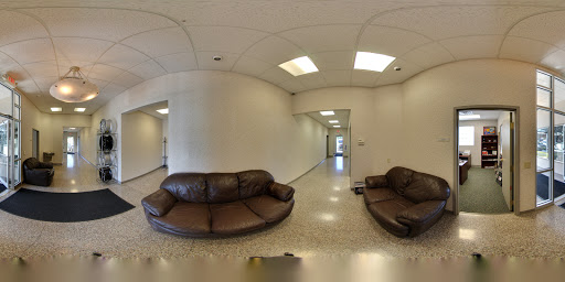 Used Car Dealer «Ohio Auto Warehouse LLC», reviews and photos, 2521 34th St NE, Canton, OH 44705, USA