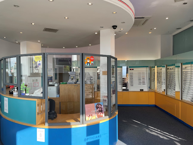 Comments and reviews of 20 20 Opticians and Hearing Care - Edinburgh, 348 Gorgie Road