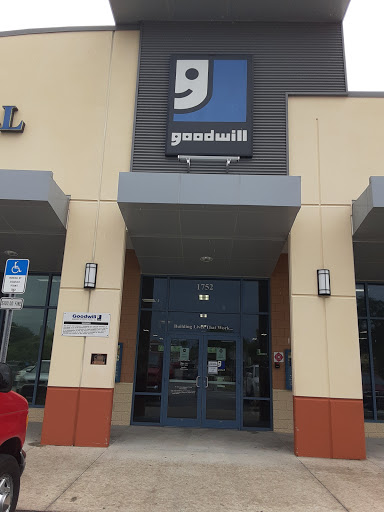 Thrift Store «Goodwill Port Orange», reviews and photos, 1752 Dunlawton Ave, Port Orange, FL 32129, USA