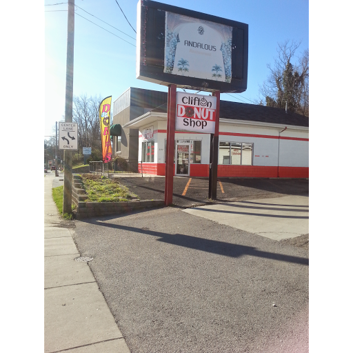 Donut Shop «Clifton Donut Shop», reviews and photos, 2317 Brownsboro Rd, Louisville, KY 40206, USA