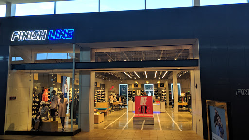 Shoe Store «Finish Line», reviews and photos, 522 Smith Haven Mall B07, Lake Grove, NY 11755, USA