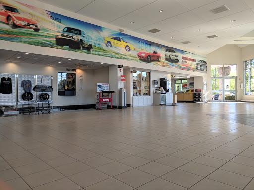 Toyota Dealer «New Country Toyota of Saratoga Springs», reviews and photos, 3002 NY-50, Saratoga Springs, NY 12866, USA