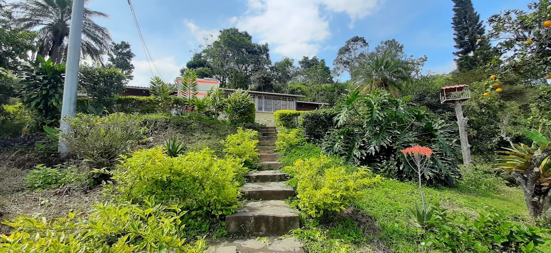Finca La Cascada Namay Alto
