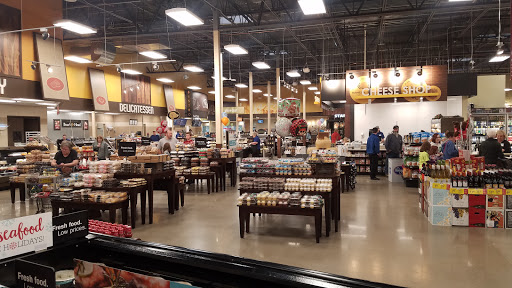 Grocery Store «Kroger», reviews and photos, 1735 N Memorial Dr, Lancaster, OH 43130, USA