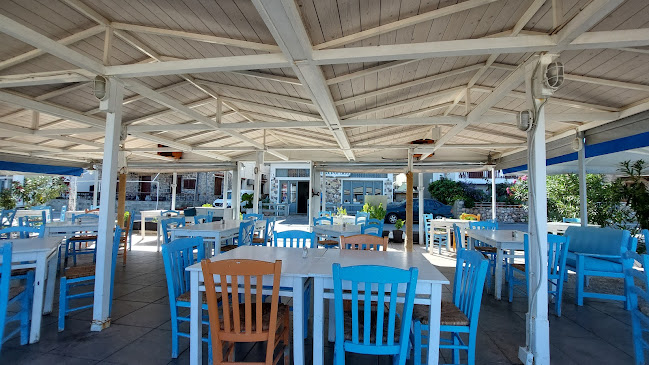 Τ'ακρογιάλι - Μονεμβασιά