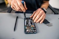 uBreakiFix - Phone and Computer Repair - Photo 6 - Car repair in Thousand Oaks, CA, Thousand Oaks