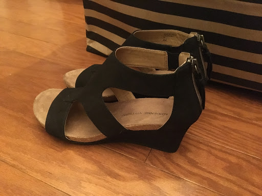 Shoe Store «DSW Designer Shoe Warehouse», reviews and photos, 15001 Potomac Town Pl #120, Woodbridge, VA 22192, USA