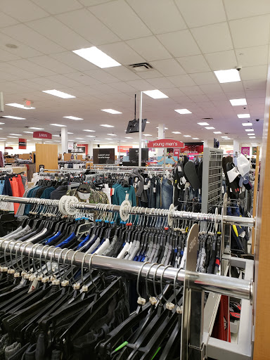 Department Store «T.J. Maxx», reviews and photos, 105 E Street Rd, Feasterville-Trevose, PA 19053, USA