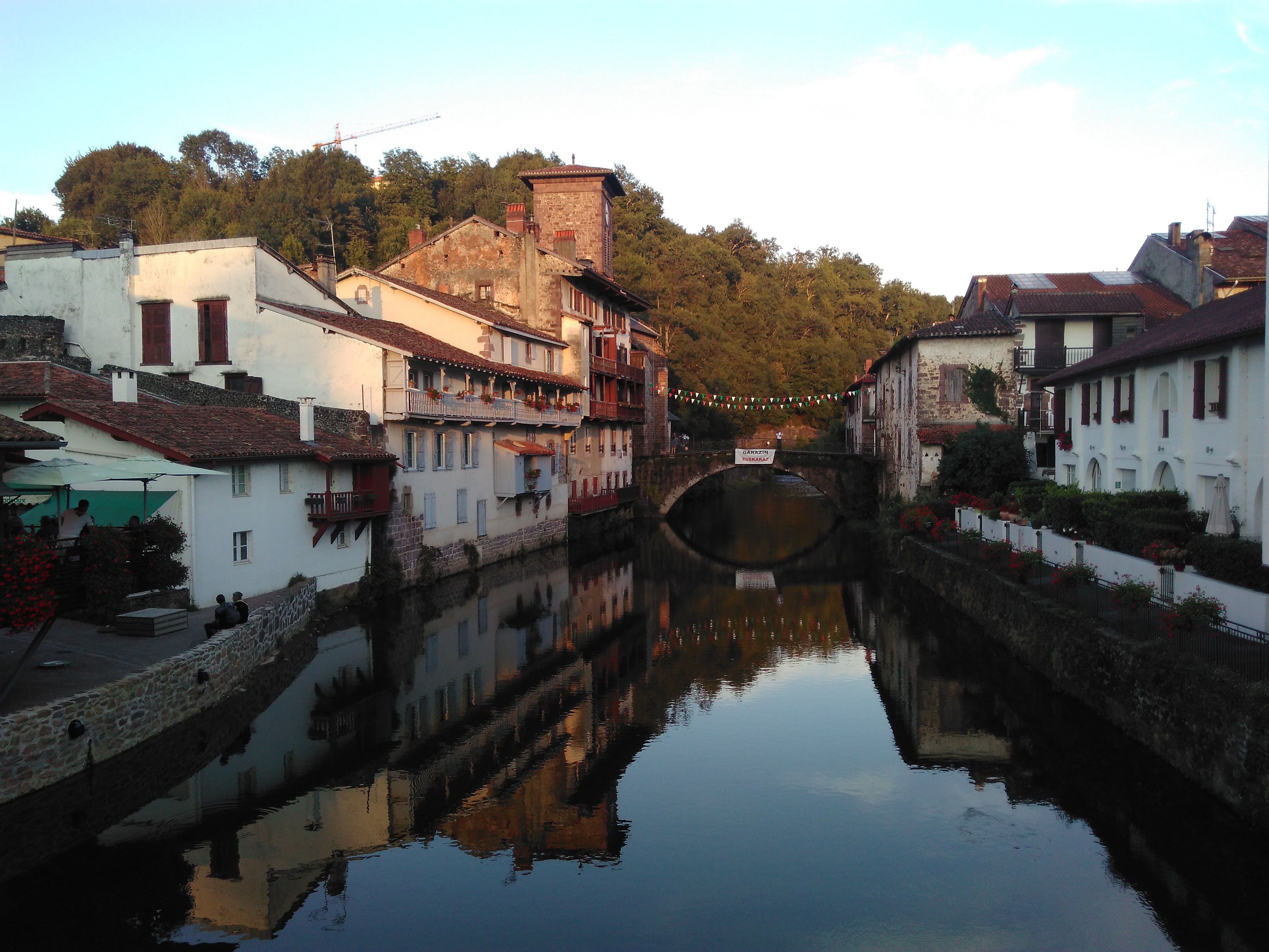 Photo n° 2 de l'avis de Aly.a fait le 21/08/2017 à 19:48
