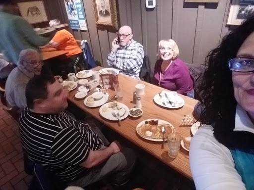 American Restaurant «Cracker Barrel Old Country Store», reviews and photos, 2012 E 59th St, Anderson, IN 46013, USA