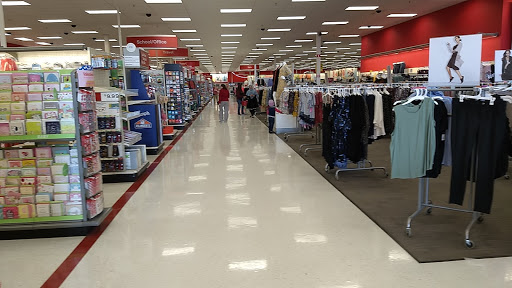 Department Store «Target», reviews and photos, 7200 Dodge St, Omaha, NE 68114, USA