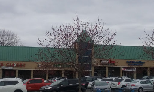 Shopping Mall «Berkshire Shopping Center», reviews and photos, 67 Newtown Rd, Danbury, CT 06810, USA