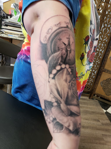 Tattoo Shop «Doc Holliday Tattooing», reviews and photos, 4777 State St, Salt Lake City, UT 84107, USA