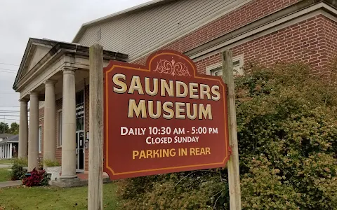 Saunders Museum image